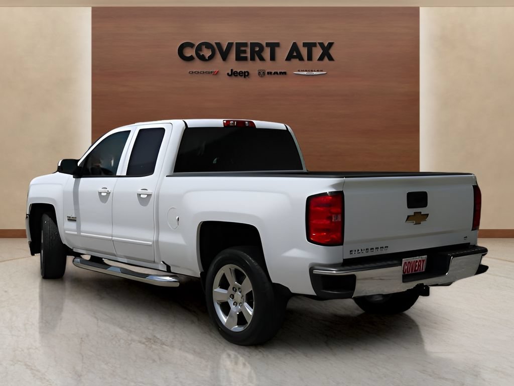 Used 2018 Chevrolet Silverado 1500 LT w/ Texas Edition RWD image 3