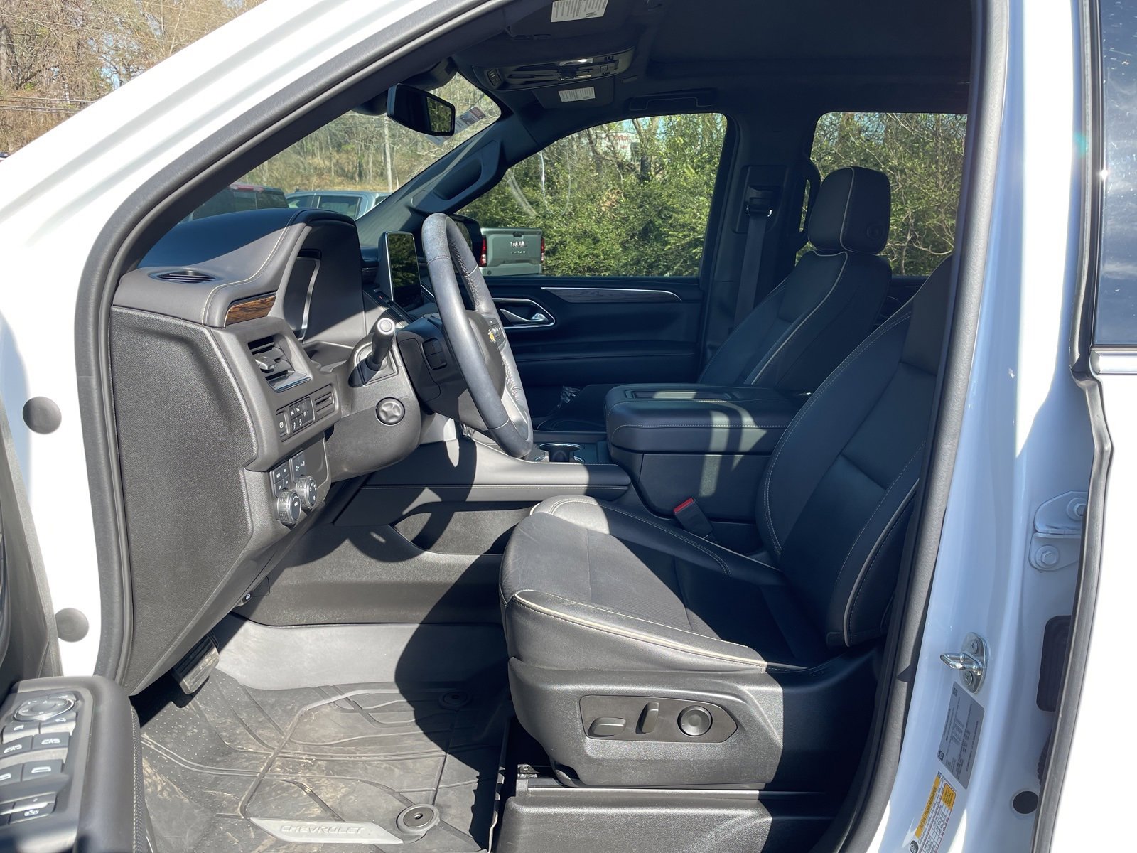 Used 2023 Chevrolet Tahoe Premier image 12