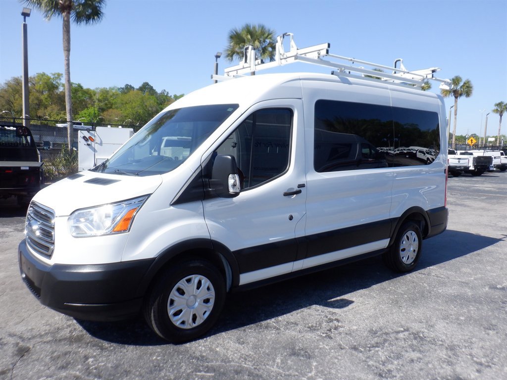 Used 2019 Ford Transit 150 XLT image 2