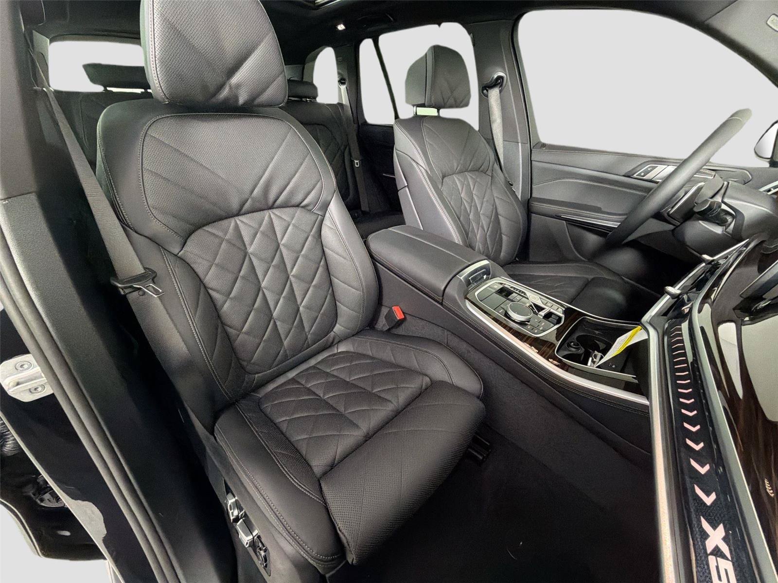 New 2026 BMW X5 sDrive40i w/ Climate Comfort Package RWD image 57