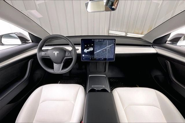 Used 2021 Tesla Model 3 Standard Range Plus RWD image 14