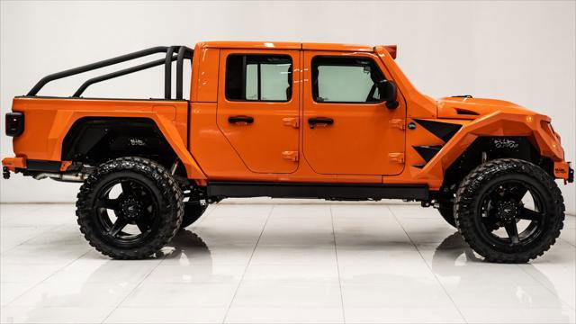 Used 2025 Jeep Gladiator Sport image 6