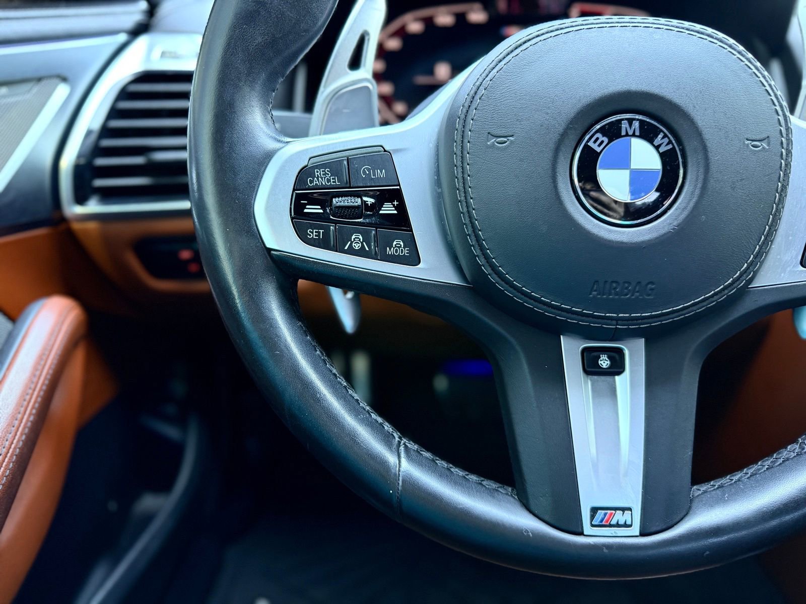 Used 2021 BMW M850i xDrive Coupe AWD/4WD image 26