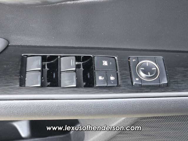 Used 2020 Lexus UX 200 F Sport w/ Accessory Package FWD image 21