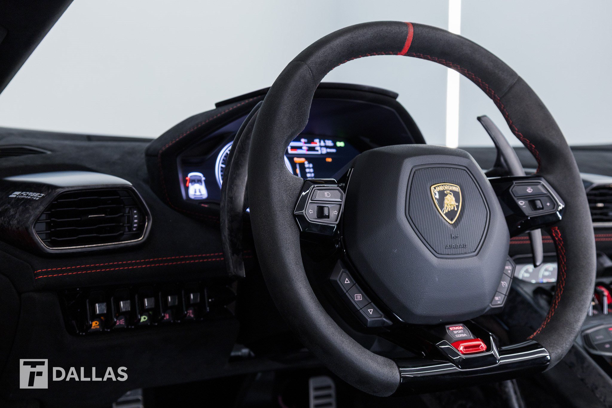 Used 2018 Lamborghini Huracan Performante AWD/4WD image 34