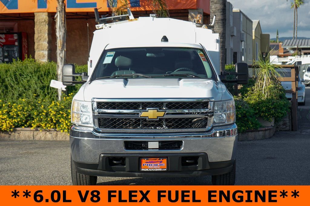 Used 2012 Chevrolet Silverado 3500 W/T RWD image 3