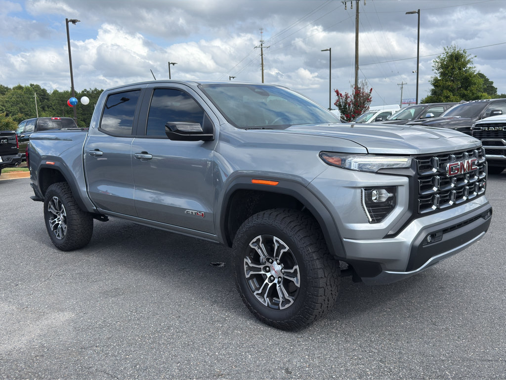 Used 2023 GMC Canyon AT4 AWD/4WD image 2