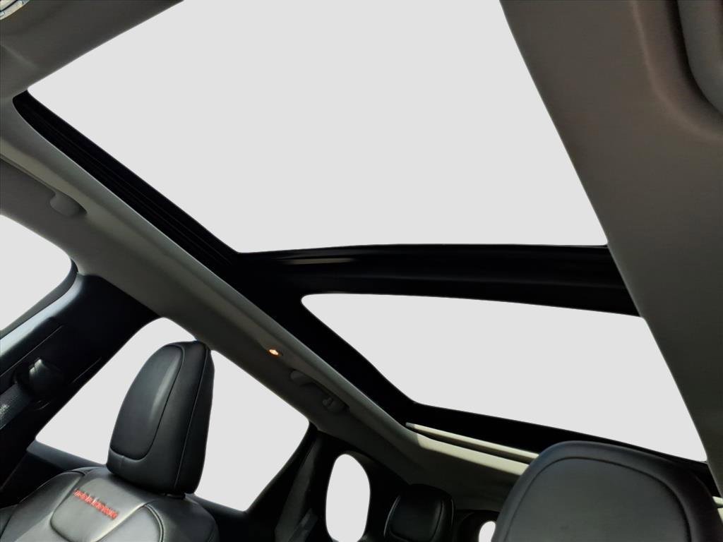 Used 2022 Jeep Cherokee Trailhawk w/ Sun, Sound & Nav Group image 15