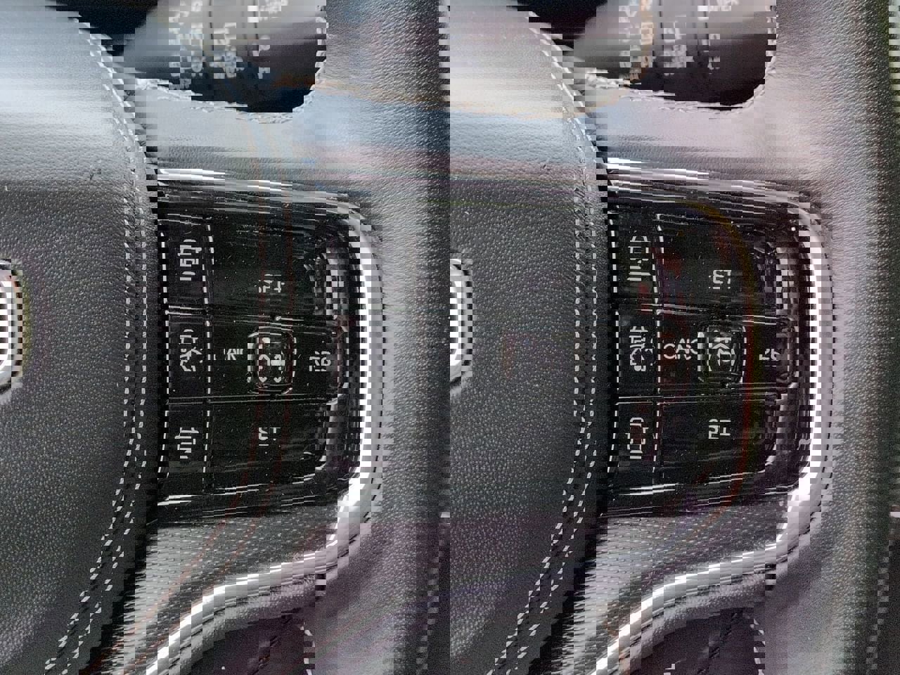 Used 2024 Jeep Grand Wagoneer L Series II w/ Quick Order Packagew 28T AWD/4WD image 12