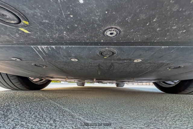 Used 2014 Nissan GT-R Premium w/ Premium Interior Package image 91