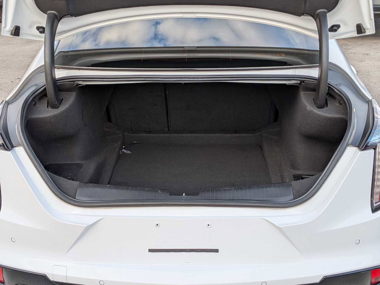 Used 2020 Cadillac CT4 V image 35