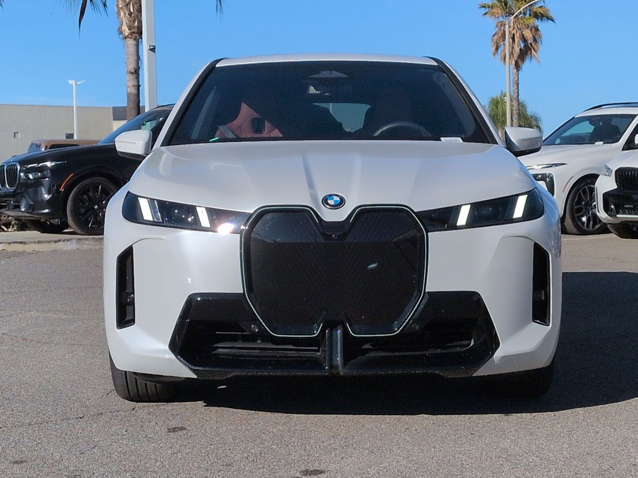 Used 2026 BMW iX xDrive45 w/ M Sport Package image 3