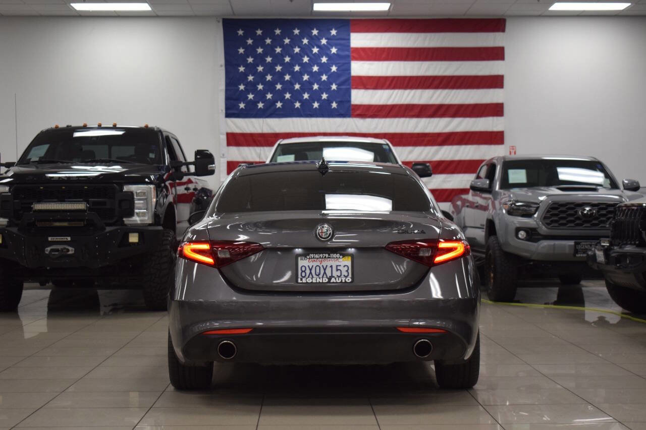 Used 2021 Alfa Romeo Giulia Sprint w/ Nero Edizione image 17