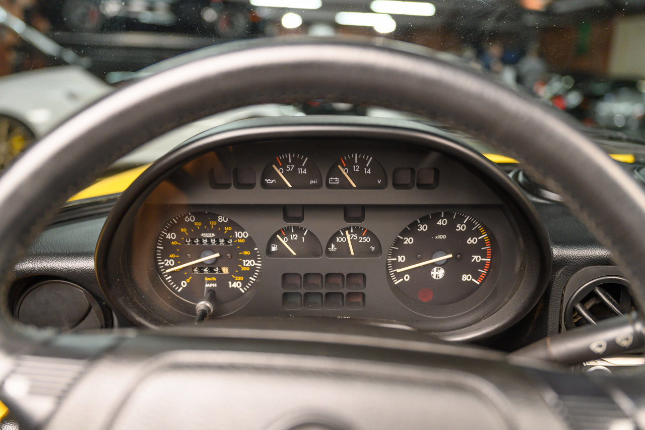Used 1992 Alfa Romeo Spider Veloce image 26