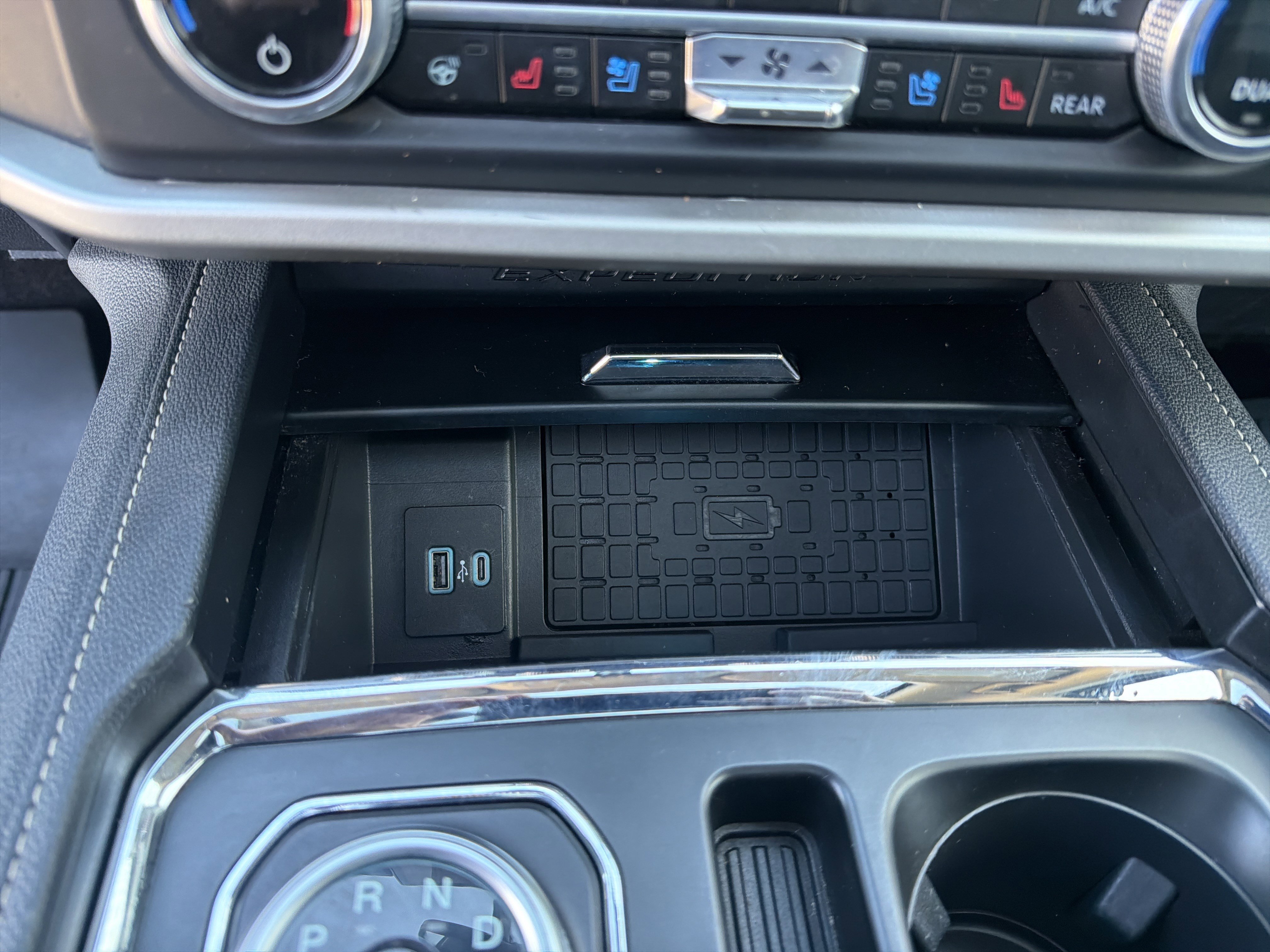 Used 2023 Ford Expedition XLT AWD/4WD image 41