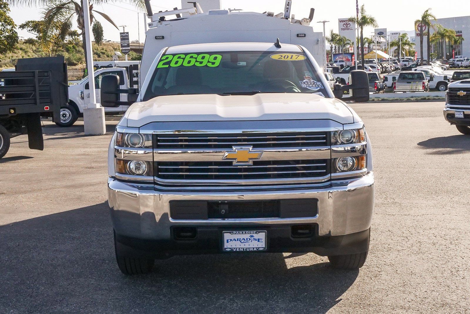 Used 2017 Chevrolet Silverado 3500 W/T image 2