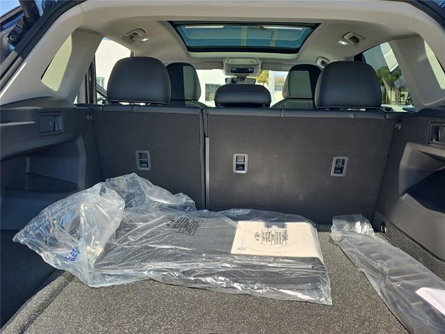 New 2026 Volkswagen Tiguan SE image 26