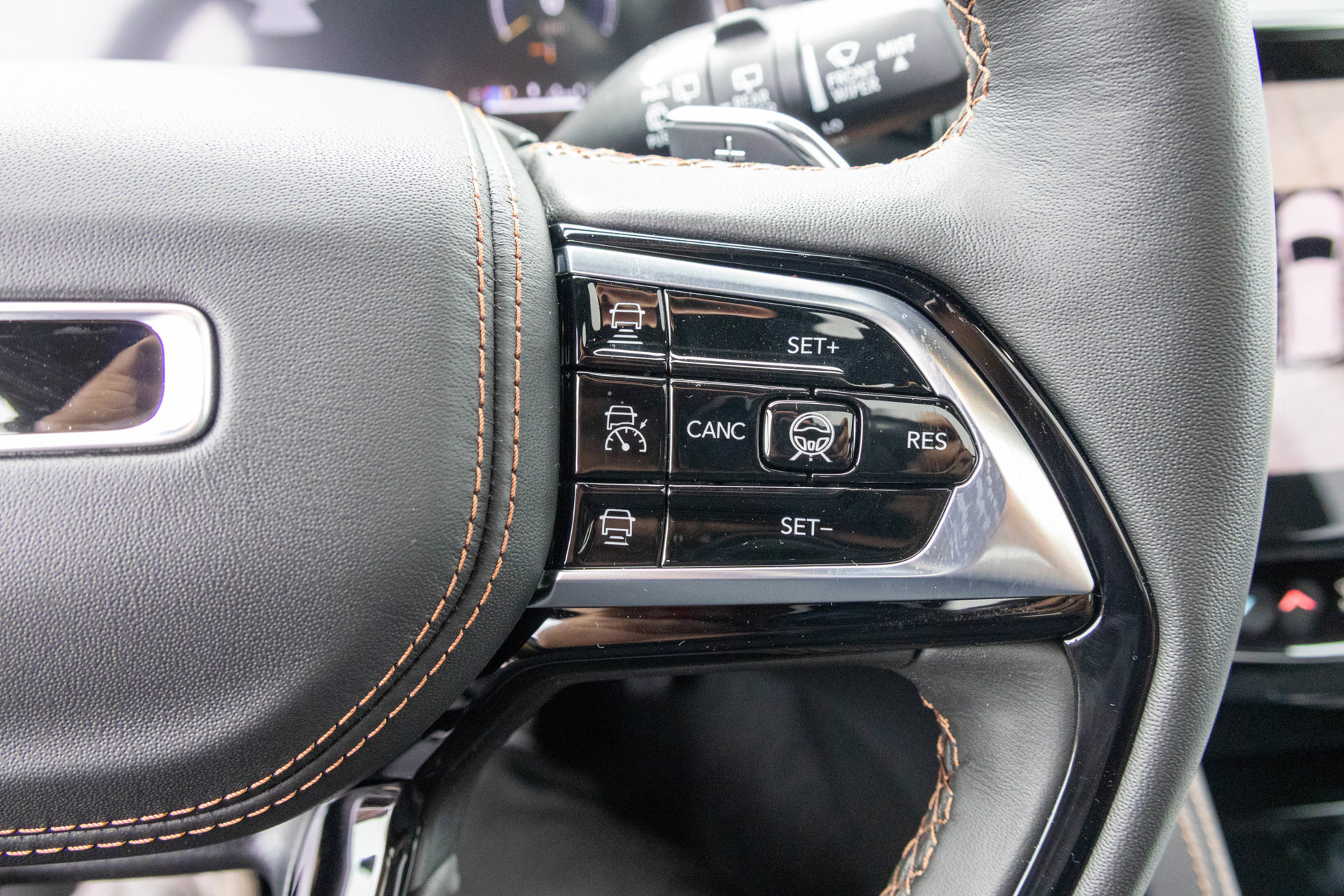 New 2027 Jeep Grand Cherokee Summit AWD/4WD image 30