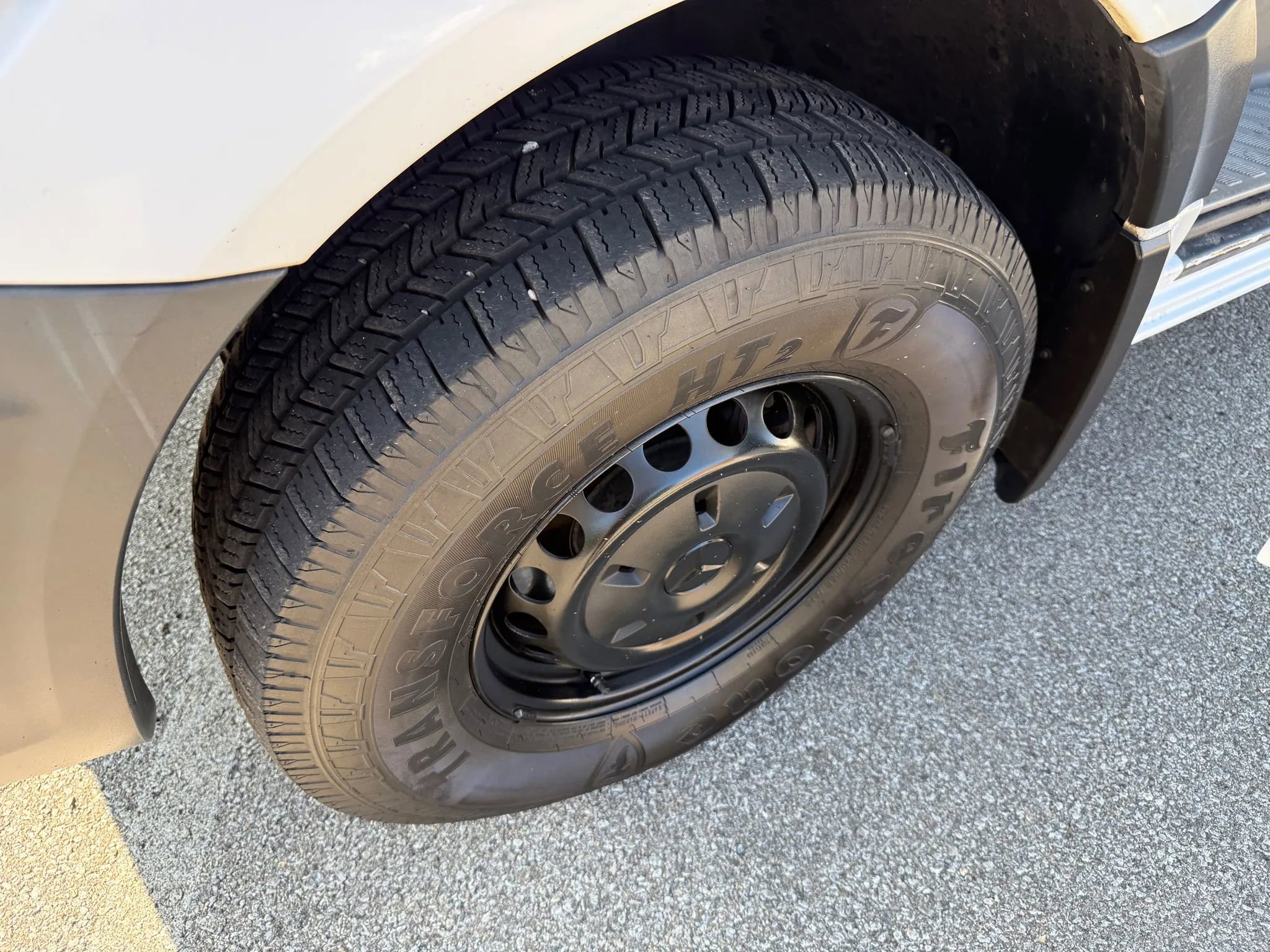 Used 2016 Mercedes-Benz Sprinter 2500 w/ Convenience Package image 27