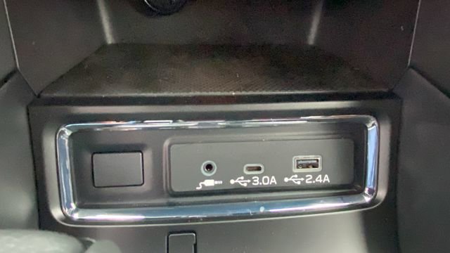 Certified 2025 Subaru Ascent Premium image 29