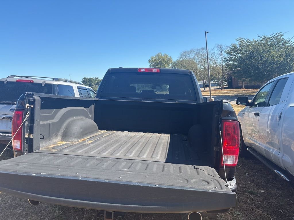 Used 2015 RAM 1500 Express image 9