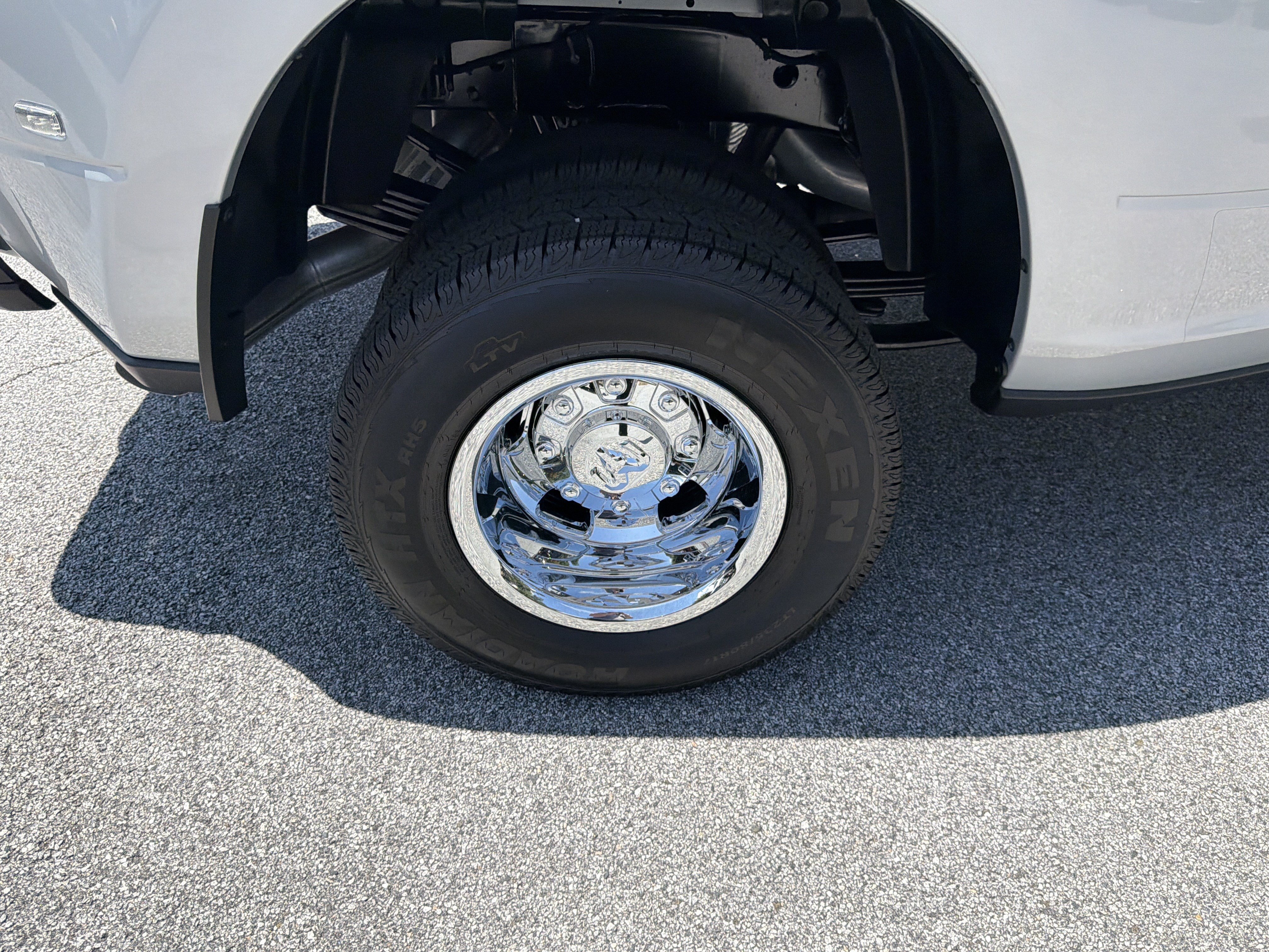 New 2026 RAM 3500 Big Horn AWD/4WD image 21