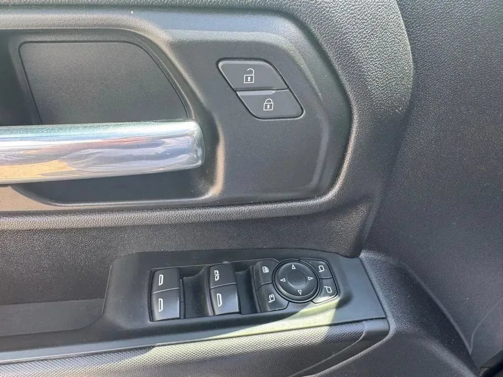 Used 2024 Chevrolet Silverado 2500 Custom w/ Custom Value Package AWD/4WD image 11
