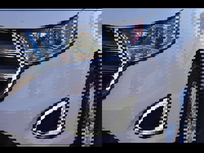 Used 2016 Ford Edge SEL image 45