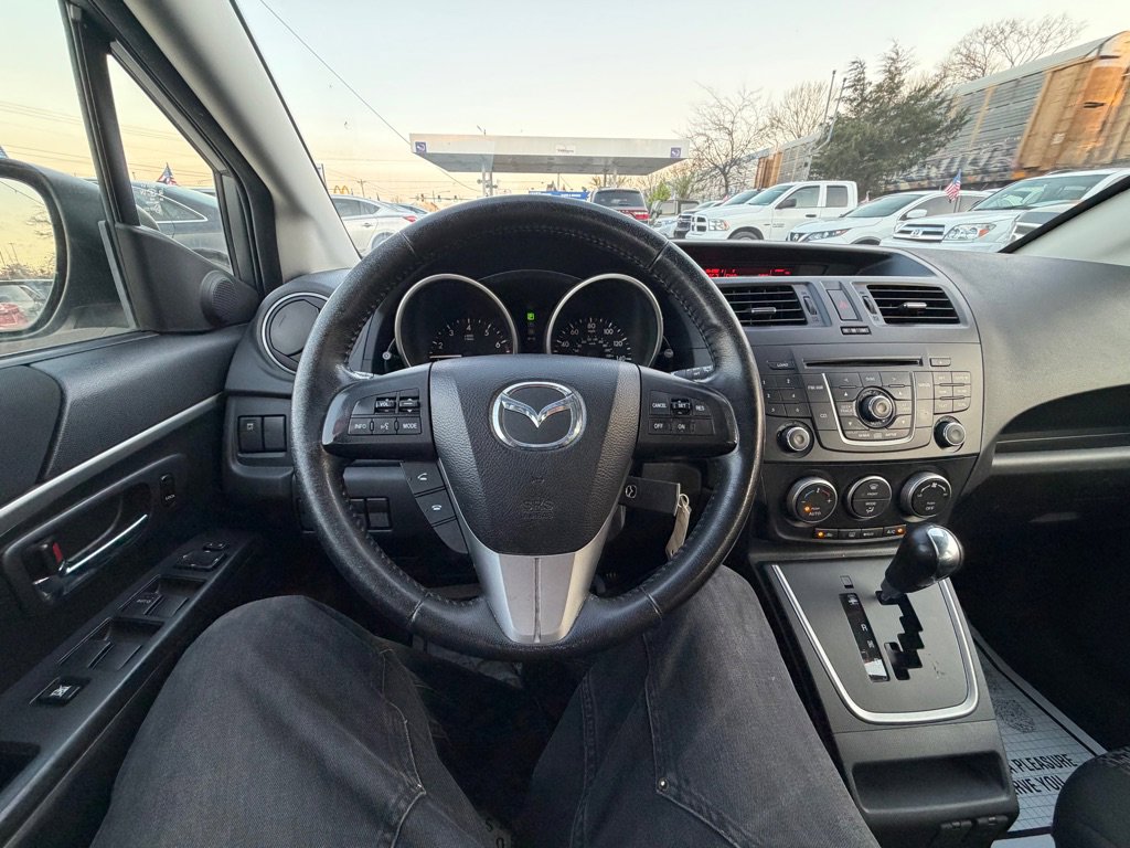 Used 2012 MAZDA MAZDA5 Touring image 14