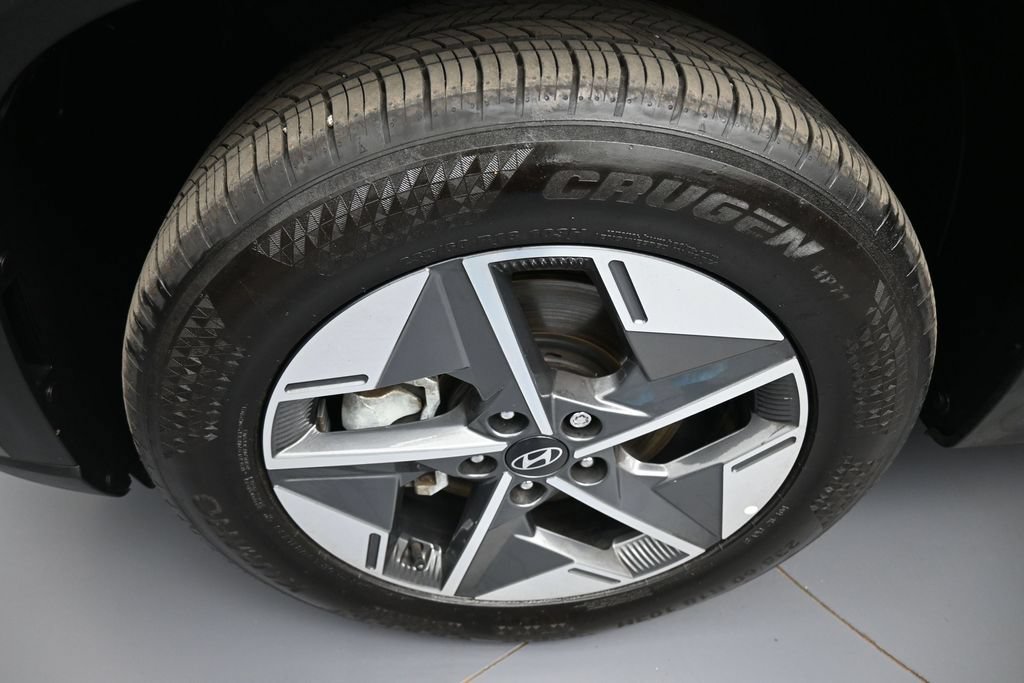 Certified 2025 Hyundai Tucson SEL AWD/4WD image 14