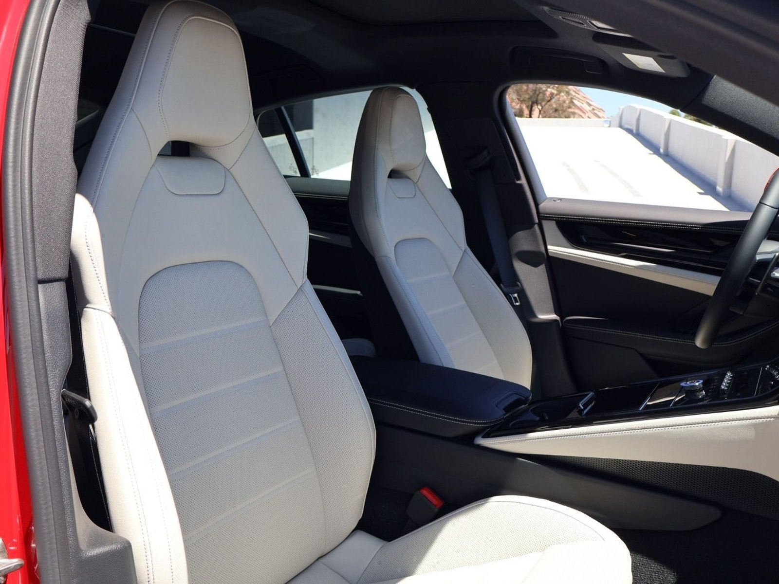 New 2026 Porsche Panamera image 24