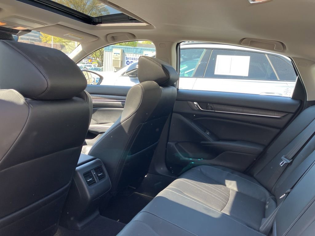 Used 2018 Honda Accord EX-L image 19