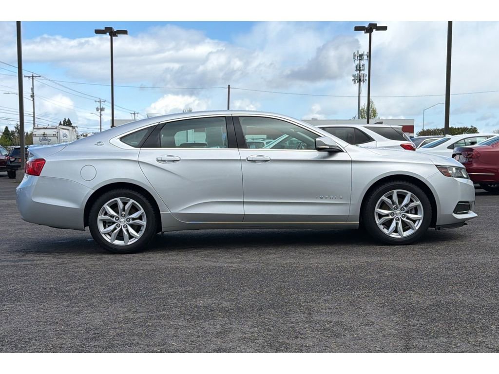 Used 2016 Chevrolet Impala LT image 3