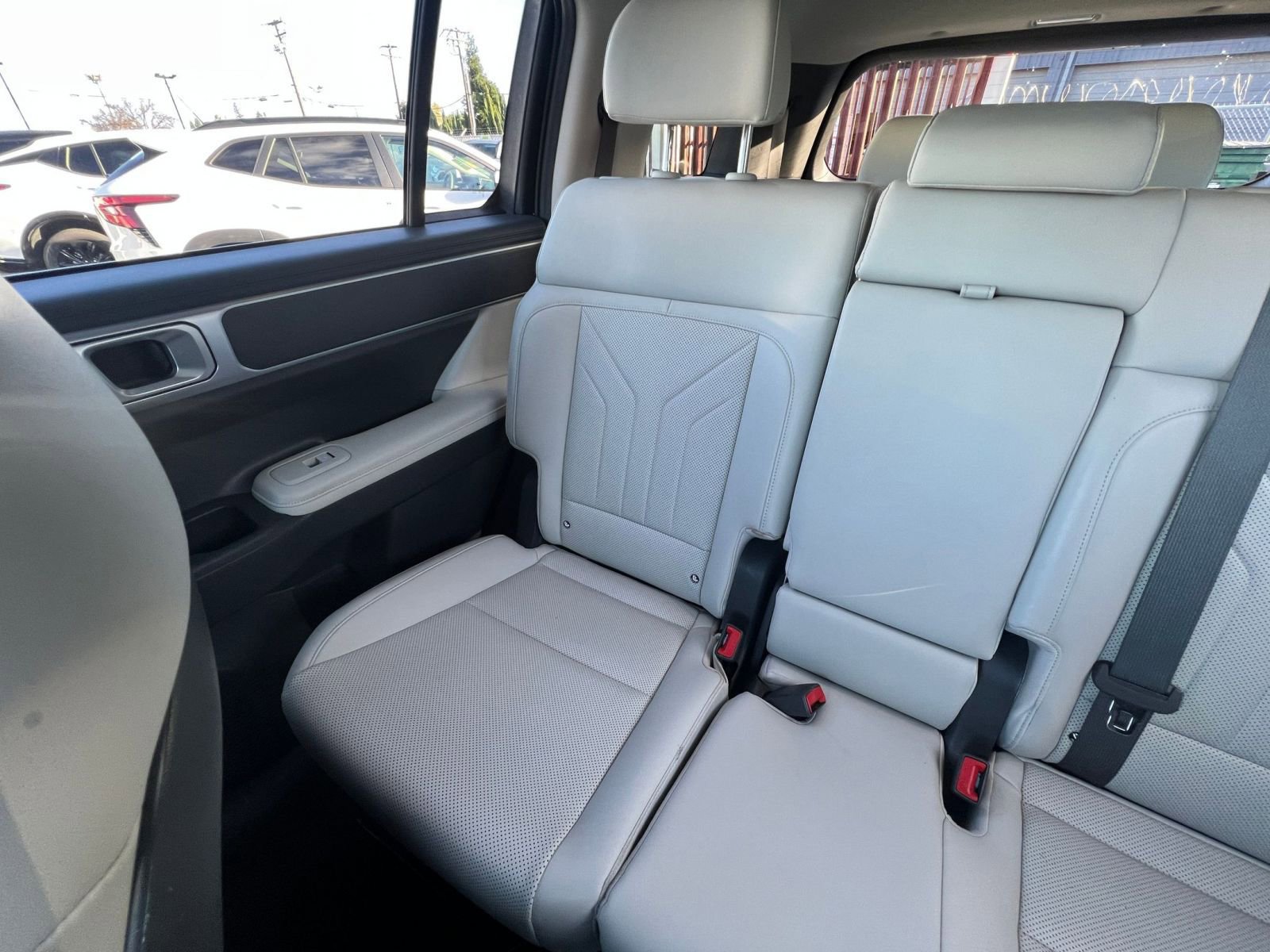 Used 2025 Hyundai Santa Fe SEL image 41