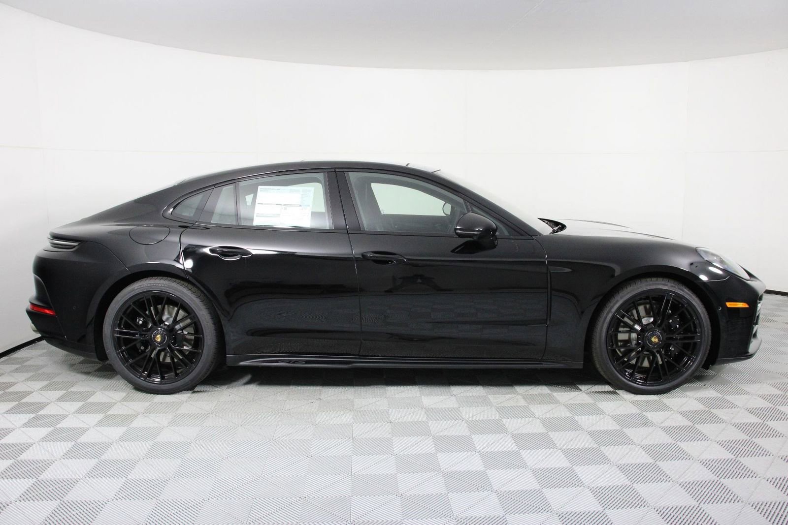 New 2026 Porsche Panamera GTS AWD/4WD image 8