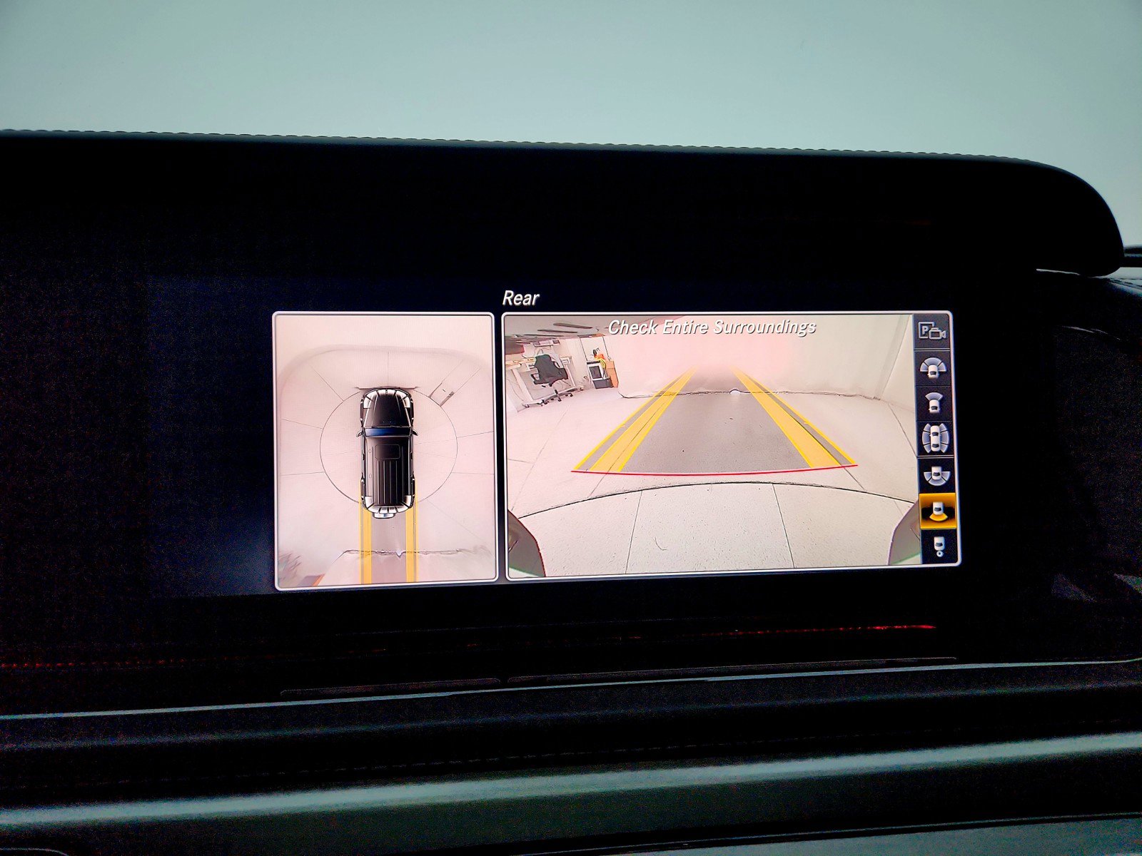 Certified 2023 Mercedes-Benz G 63 AMG 4MATIC image 17