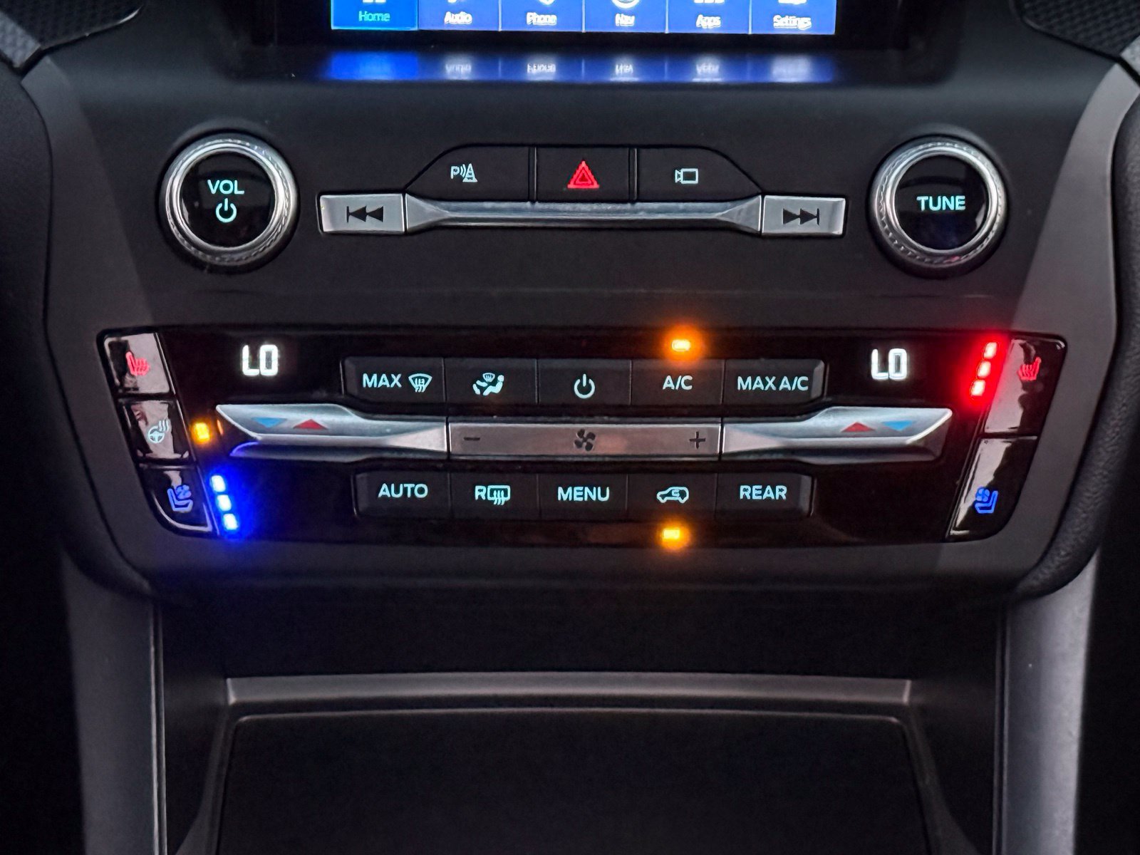 Used 2020 Ford Explorer ST w/ ST Street Pack AWD/4WD image 25