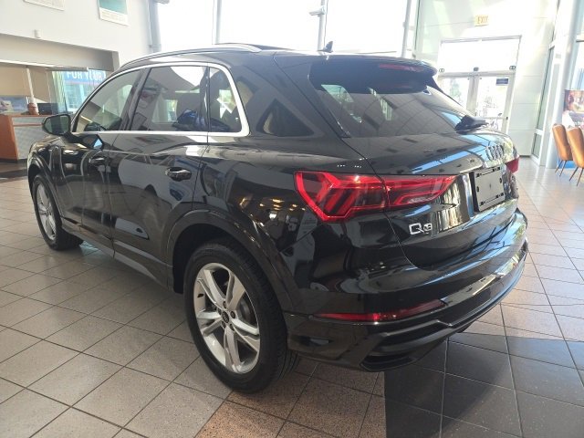Used 2022 Audi Q3 2.0T Premium image 5