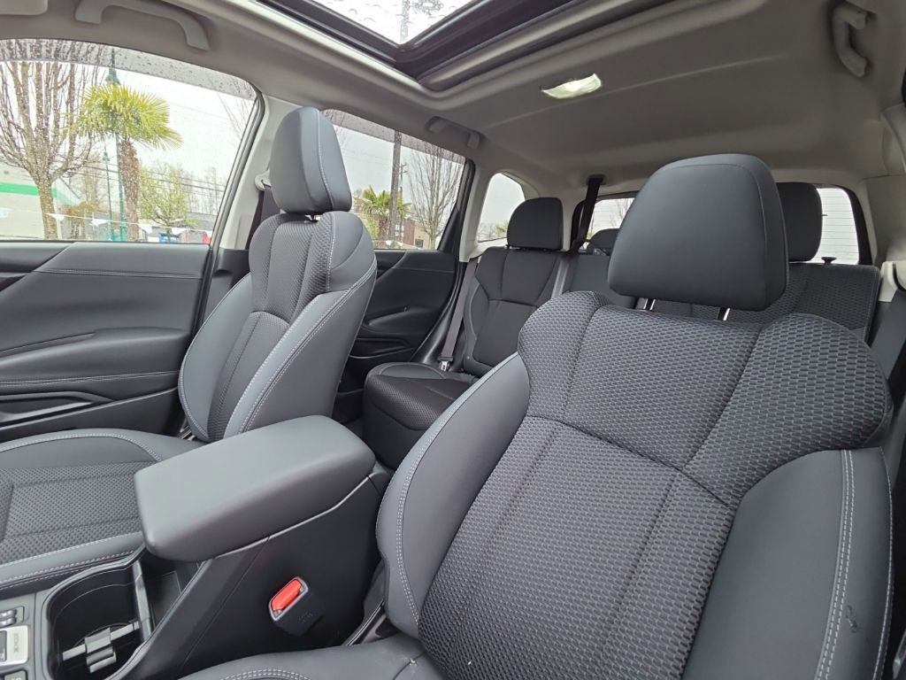 Used 2019 Subaru Forester Premium w/ All-Weather Package image 14