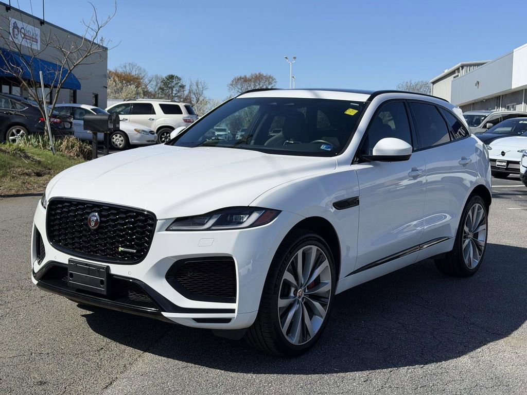 Used 2023 Jaguar F-PACE R-Dynamic S image 23