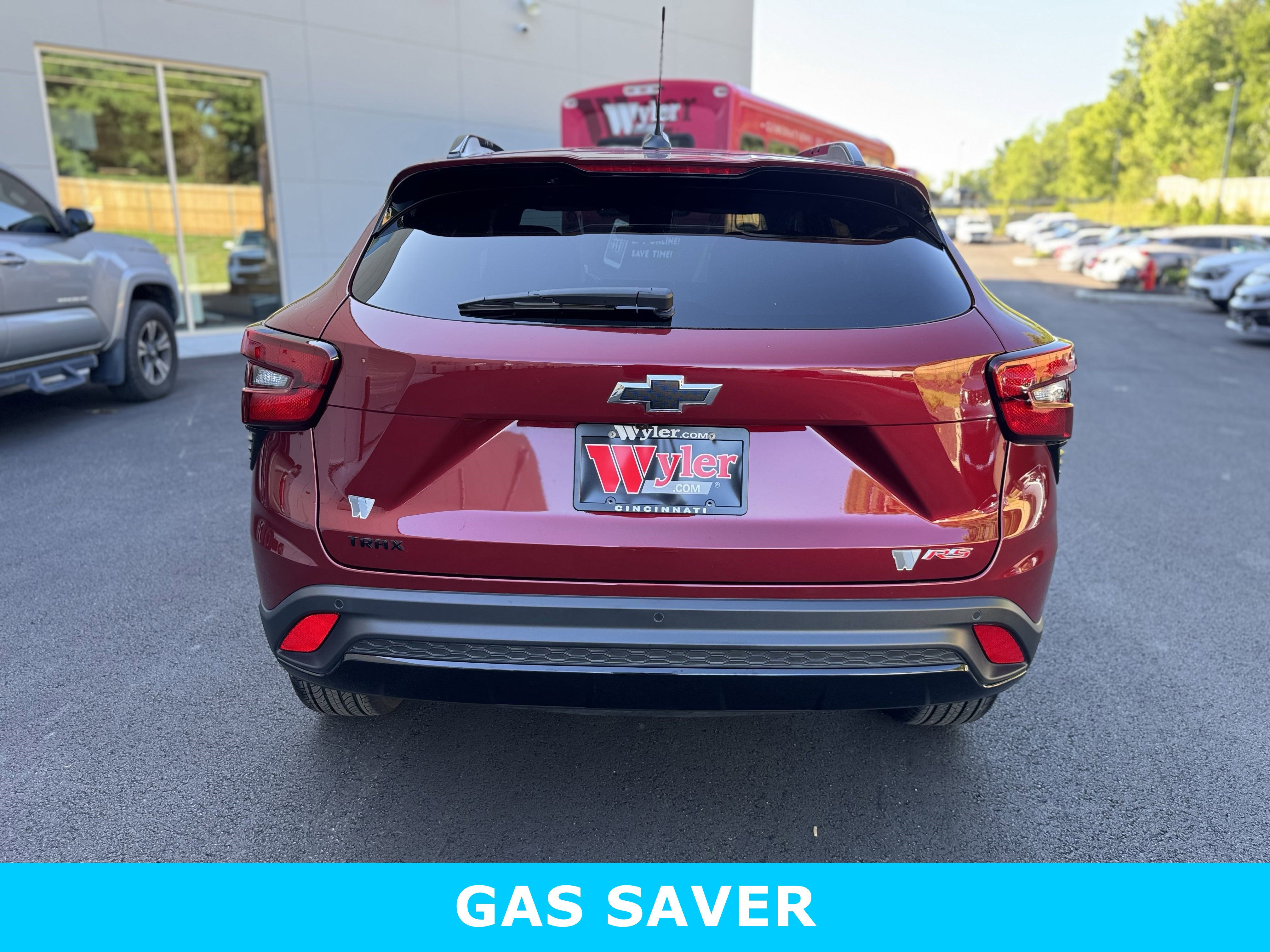 Used 2025 Chevrolet Trax RS w/ Driver Confidence Package image 33