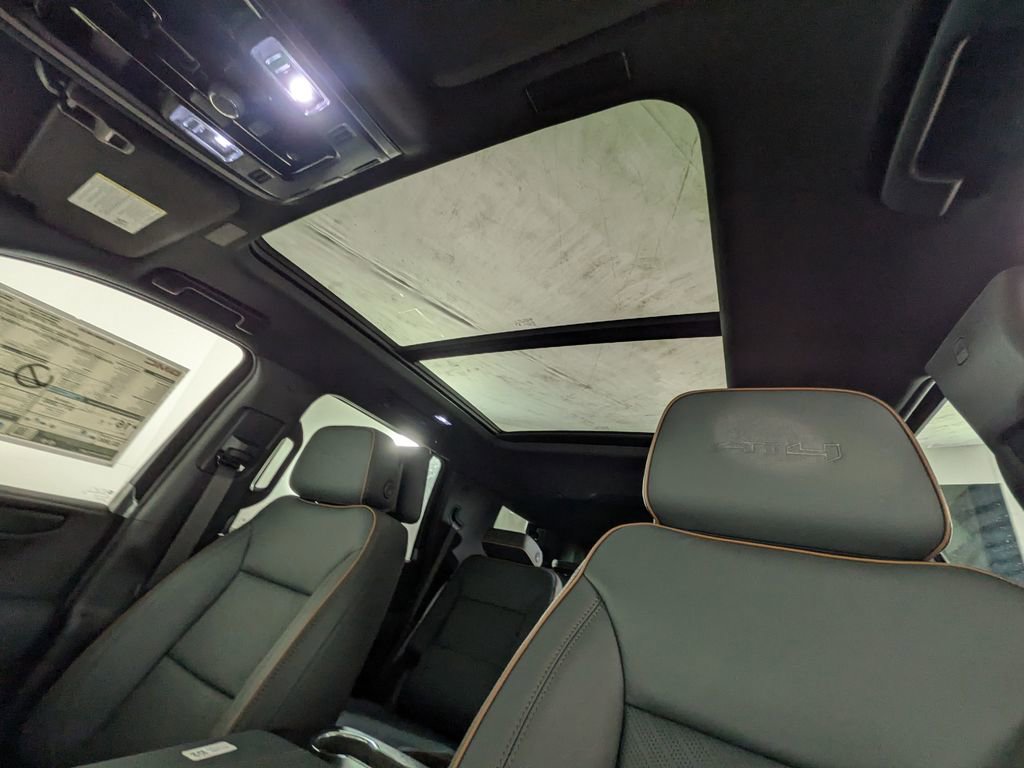 New 2026 GMC Yukon AT4 w/ AT4 Premium Plus Package image 34