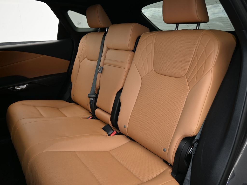Used 2025 Lexus RX 350 FWD image 32