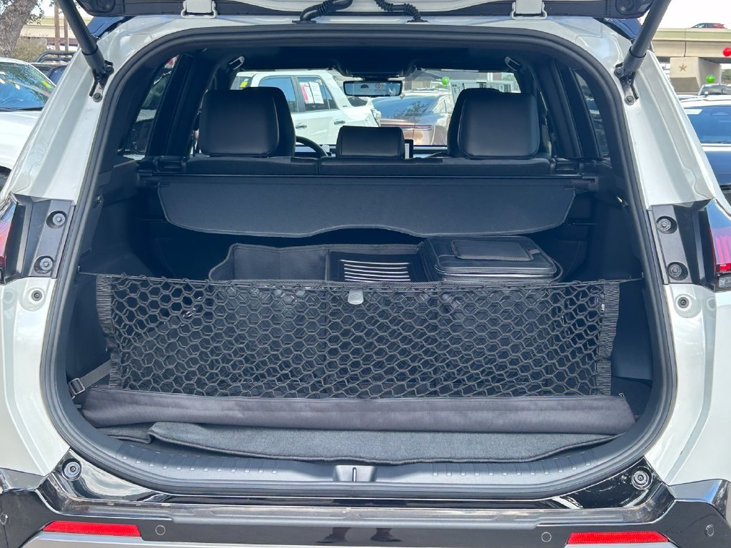 New 2026 Toyota RAV4 XSE AWD/4WD image 15