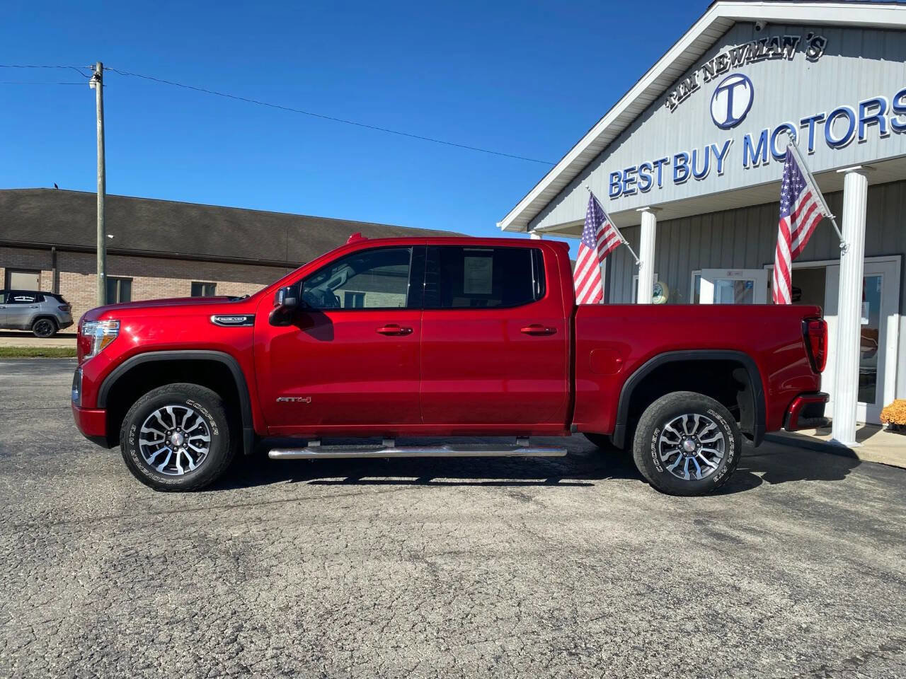 Used 2021 GMC Sierra 1500 AT4 image 4