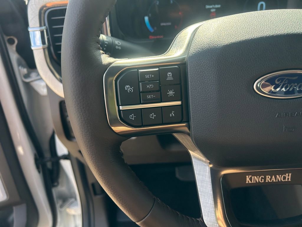 New 2026 Ford F250 King Ranch image 32
