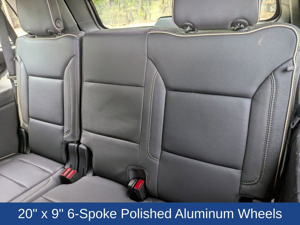 Used 2023 GMC Yukon SLT image 16