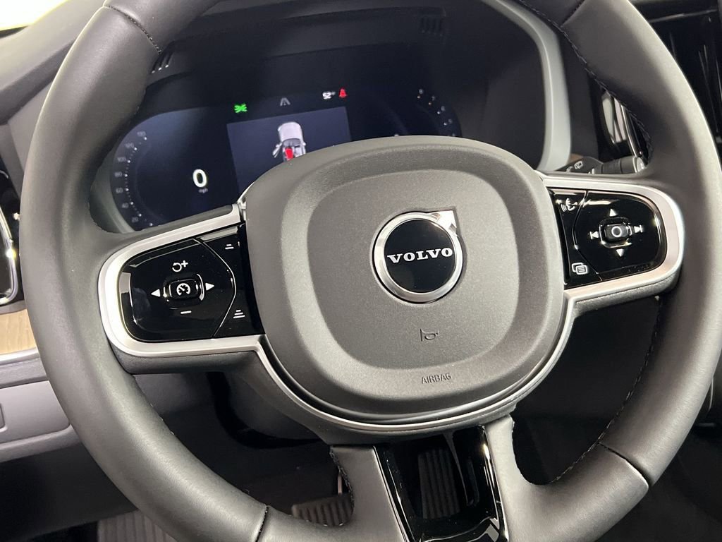 New 2026 Volvo XC60 B5 Plus w/ Climate Package image 10