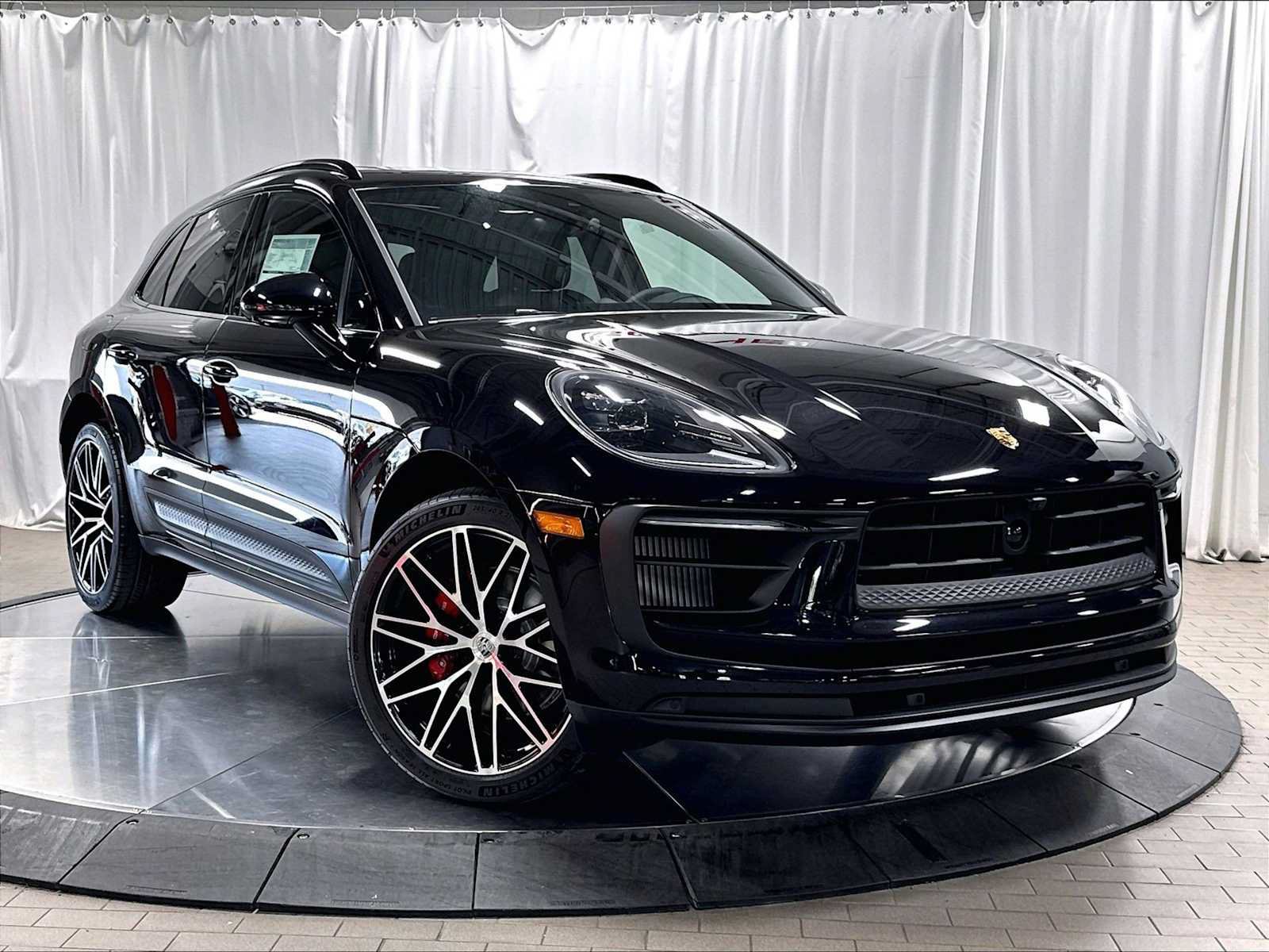 New 2026 Porsche Macan S AWD/4WD image 9