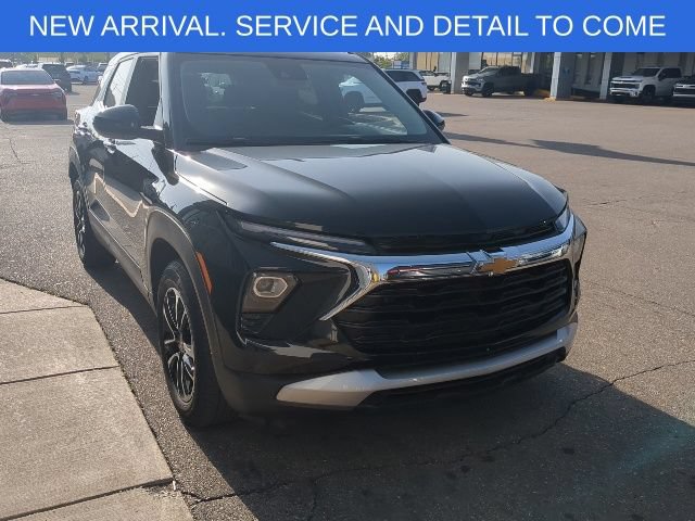 Certified 2026 Chevrolet TrailBlazer LT w/ Convenience Package FWD image 10